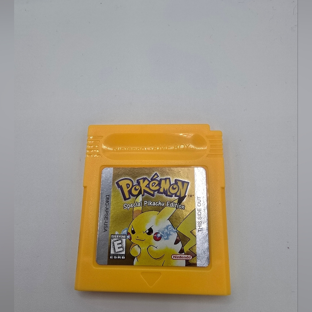 Pokémon Gameboy Game Yellow Version- Reproduction
